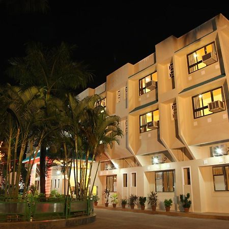 Hotel Ravikiran Alibaug Алибаг Экстерьер фото